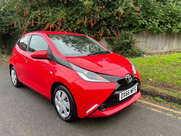 Toyota AYGO 1.0 VVT-i X-play Euro 5 5dr Euro 5