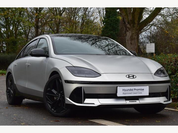 Hyundai Ioniq 6 77.4kWh First Edition Auto AWD 4dr Hyundai Ioniq 6 77.4kWh First Edition Auto AWD 4dr