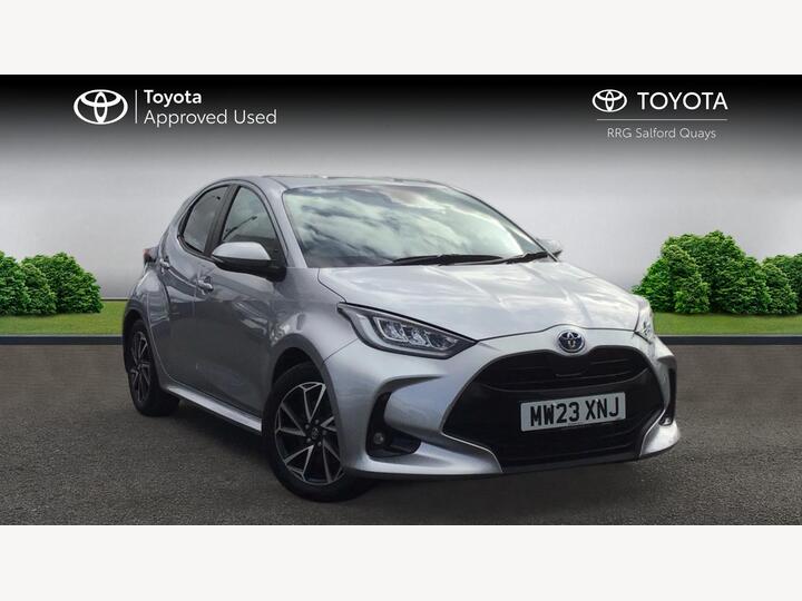 Toyota Yaris 1.5 VVT-h Design E-CVT Euro 6 (s/s) 5dr