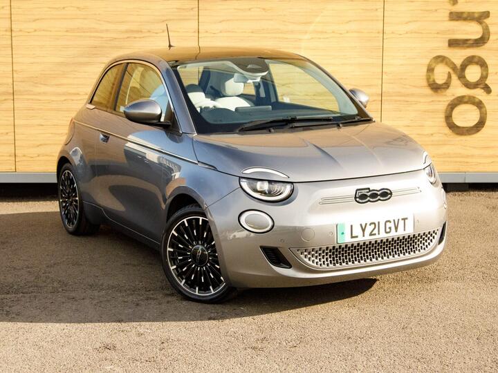 Fiat 500e 42kWh La Prima Auto 3dr