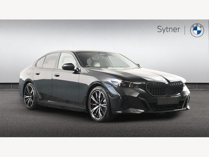 BMW 5 Series Saloon 2.0 530e 22.1kWh M Sport Pro Steptronic Euro 6 (s/s) 4dr