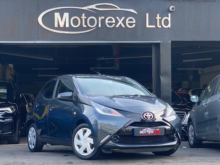 Toyota AYGO 1.0 VVT-i X-play X-shift Euro 5 5dr Euro 5