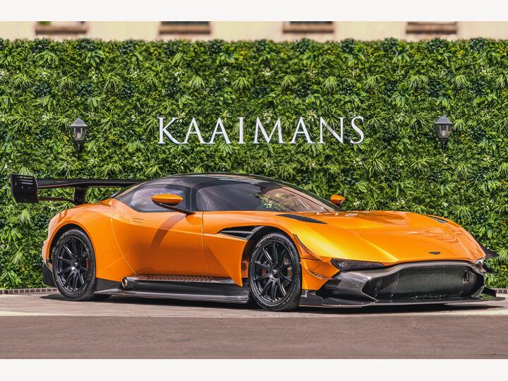 Aston Martin Vulcan AMR PRO