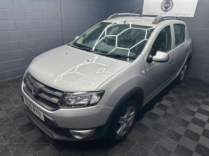 Dacia Sandero Stepway 0.9 TCe Laureate Euro 6 (s/s) 5dr