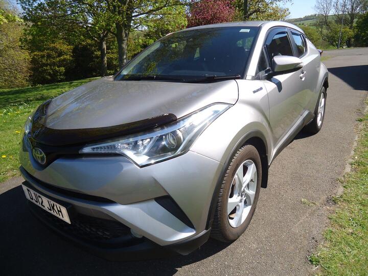 Toyota C-HR 1.8 VVT-h Icon CVT Euro 6 (s/s) 5dr