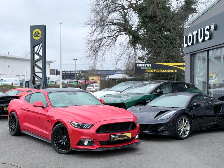 Ford Mustang 5.0 V8 GT Fastback SelShift Euro 6 2dr