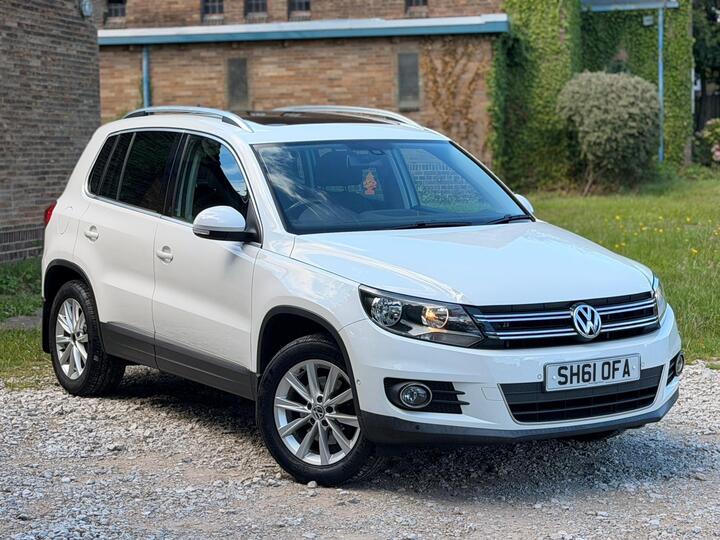 Volkswagen Tiguan 2.0 TDI BlueMotion Tech SE 4WD Euro 5 (s/s) 5dr