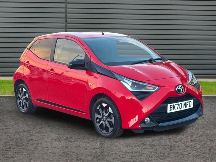 Toyota Aygo 1.0 VVT-i X-trend X-shift Euro 6 5dr (Safety Sense) Toyota Aygo 1.0 VVT-i X-trend X-shift Euro 6 5dr (Safety Sense)