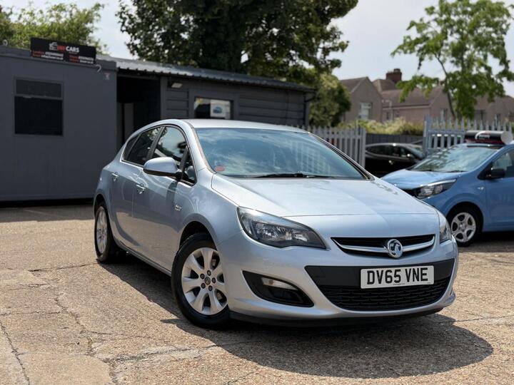 Vauxhall Astra 1.6i Design Euro 6 5dr