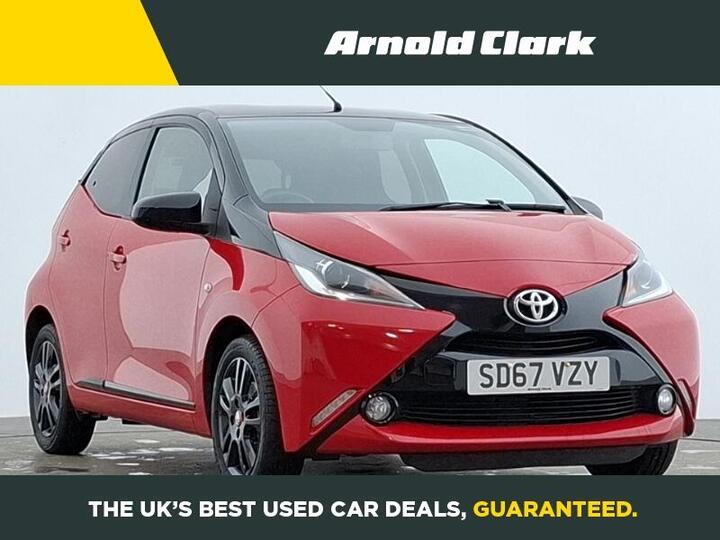 Toyota AYGO 1.0 VVT-i X-cite 4 Red Bi-Tone Euro 6 5dr Toyota AYGO 1.0 VVT-i X-cite 4 Red Bi-Tone Euro 6 5dr