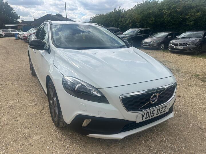 Volvo V40 Cross Country 1.6 D2 Lux Powershift Euro 5 (s/s) 5dr