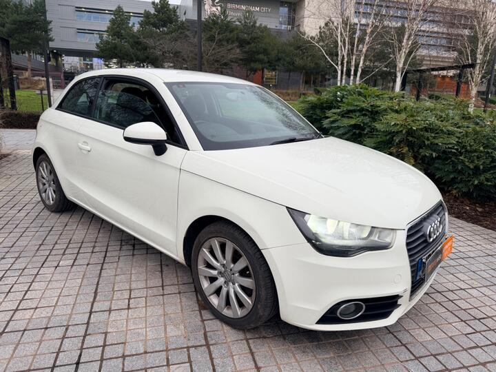 Audi A1 1.6 TDI Sport Euro 5 (s/s) 3dr