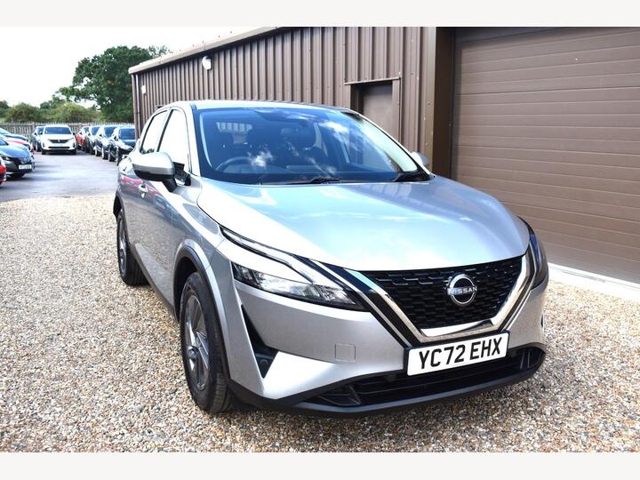 Nissan Qashqai 1.3 DIG-T MHEV Acenta Premium Euro 6 (s/s) 5dr
