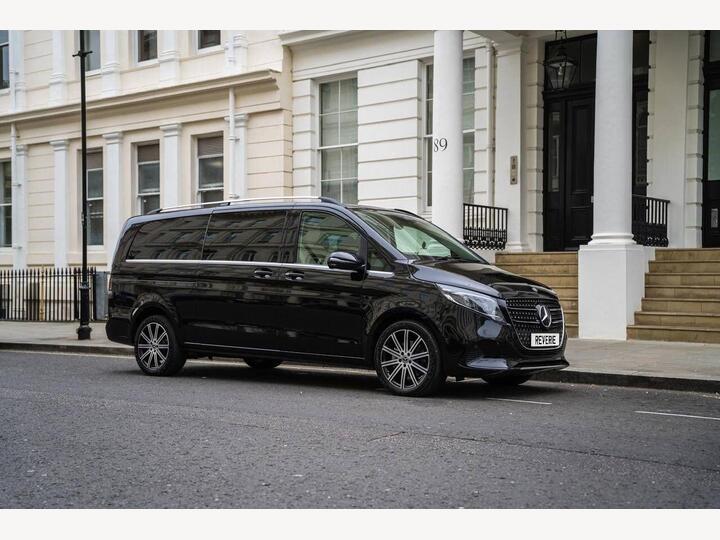 Mercedes-Benz V-CLASS 2.0 V220d Premium G-Tronic+ Euro 6 (s/s) 5dr (8 Seat, Extra Long) Mercedes-Benz V-CLASS 2.0 V220d Premium G-Tronic+ Euro 6 (s/s) 5dr (8 Seat, Extra Long)