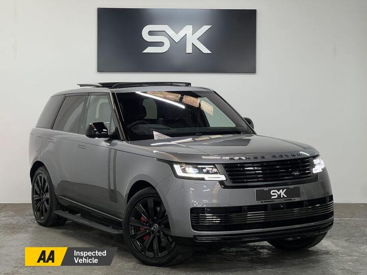 Land Rover RANGE ROVER 3.0 P510e 38.2kWh SV Auto 4WD Euro 6 (s/s) 5dr Land Rover RANGE ROVER 3.0 P510e 38.2kWh SV Auto 4WD Euro 6 (s/s) 5dr
