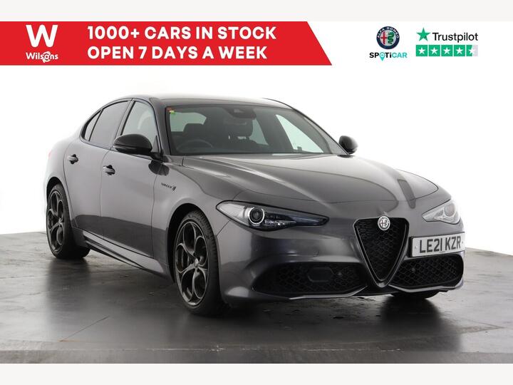 Alfa Romeo Giulia 2.0T Veloce Ti Auto Euro 6 (s/s) 4dr Alfa Romeo Giulia 2.0T Veloce Ti Auto Euro 6 (s/s) 4dr