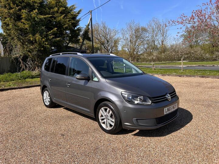 Volkswagen Touran 1.6 TDI BlueMotion Tech SE DSG Euro 5 (s/s) 5dr