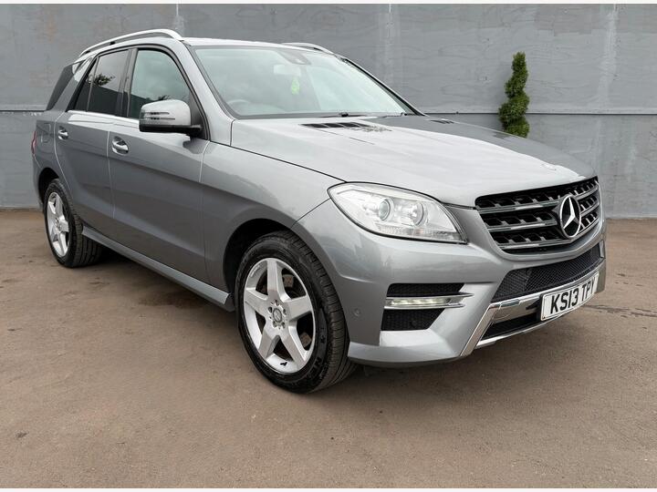 Mercedes-Benz M Class 2.1 ML250 BlueTEC AMG Sport G-Tronic 4WD Euro 6 (s/s) 5dr Mercedes-Benz M Class 2.1 ML250 BlueTEC AMG Sport G-Tronic 4WD Euro 6 (s/s) 5dr