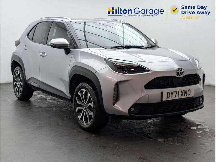 Toyota YARIS CROSS 1.5 VVT-h Design E-CVT Euro 6 (s/s) 5dr Toyota YARIS CROSS 1.5 VVT-h Design E-CVT Euro 6 (s/s) 5dr