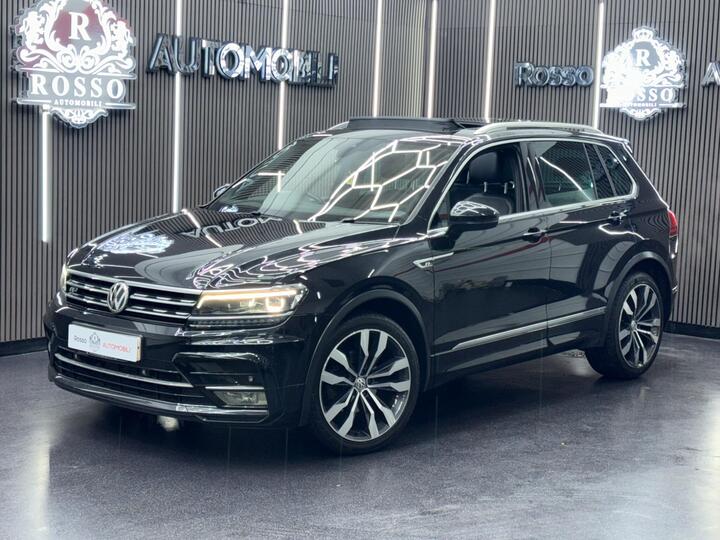 Volkswagen Tiguan 2.0 TDI BlueMotion Tech R-Line Euro 6 (s/s) 5dr Volkswagen Tiguan 2.0 TDI BlueMotion Tech R-Line Euro 6 (s/s) 5dr