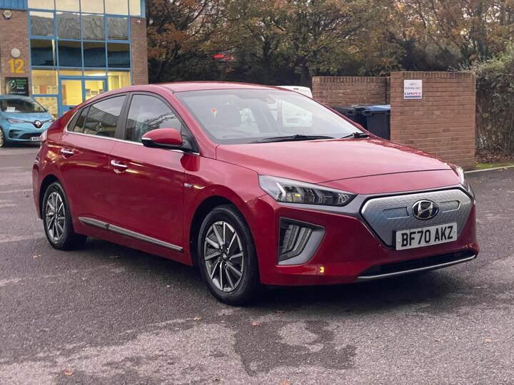 Hyundai IONIQ 38.3kWh Premium Auto 5dr Hyundai IONIQ 38.3kWh Premium Auto 5dr