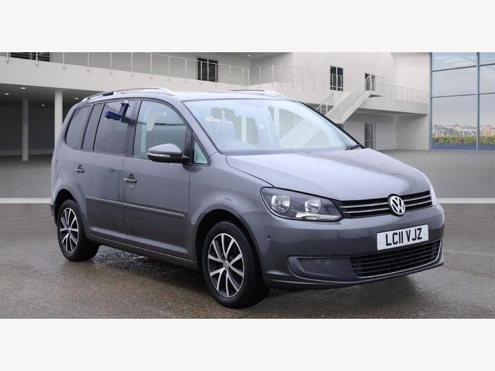 Volkswagen Touran 1.6 TDI SE DSG Euro 5 5dr