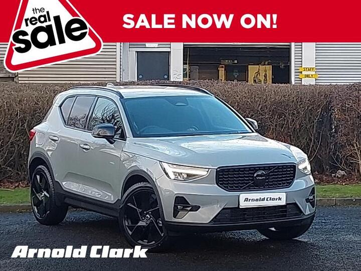 Volvo XC40 2.0 B3 MHEV Plus Black Edition DCT Auto Euro 6 (s/s) 5dr