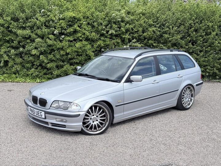 BMW 3 SERIES 3.0 330i SE Touring 5dr