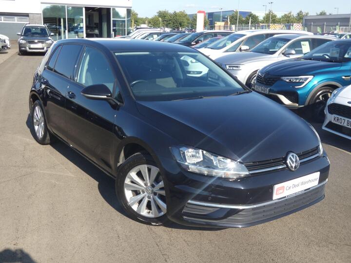 Volkswagen Golf 2.0 TDI BlueMotion Tech SE Nav DSG Euro 6 (s/s) 5dr