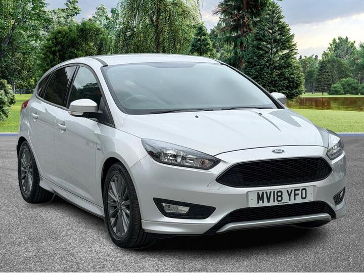 Ford Focus 1.0T EcoBoost ST-Line Euro 6 (s/s) 5dr