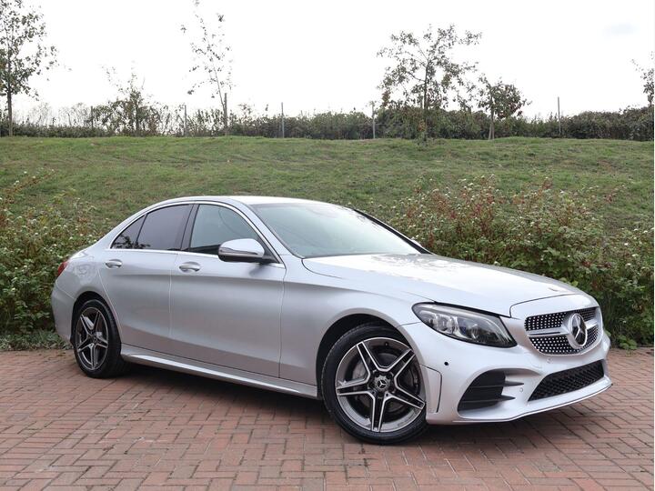 Mercedes-Benz C Class 2.0 C220d AMG Line (Premium) G-Tronic+ Euro 6 (s/s) 4dr
