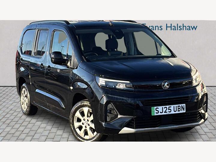 Vauxhall COMBO LIFE ELECTRIC ESTATE 52kWh Ultimate XL MPV Auto 5dr (7.4kW Charger)