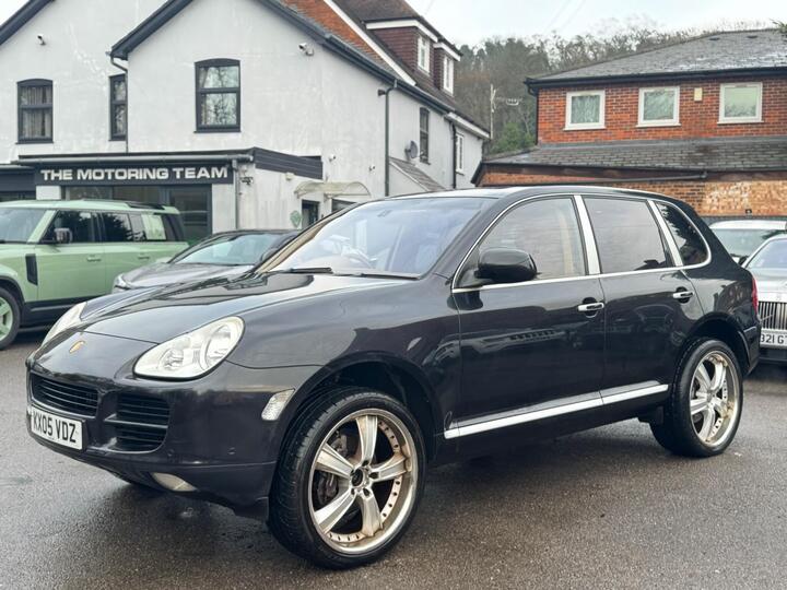 Porsche Cayenne 3.2 V6 Tiptronic S AWD 5dr