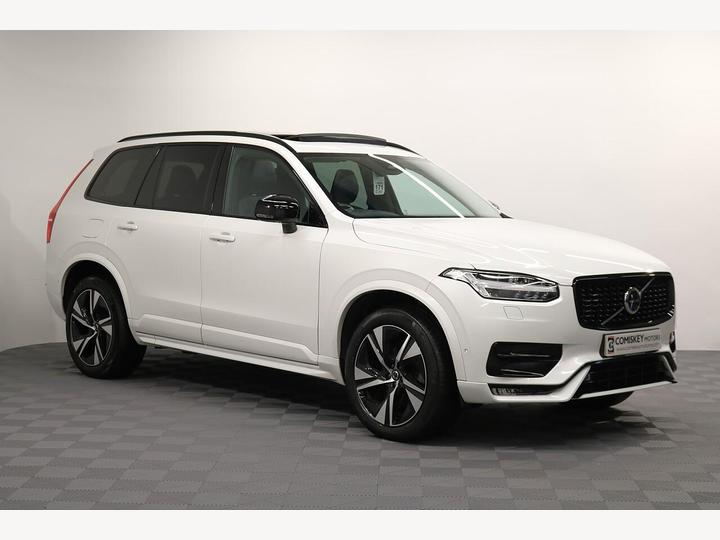 Volvo XC90 2.0 B5 MHEV Plus Auto 4WD Euro 6 (s/s) 5dr