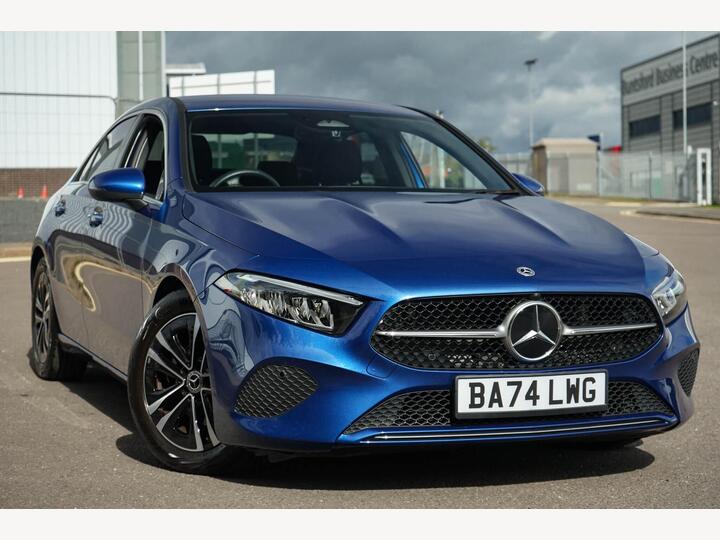 Mercedes-Benz A Class 1.3 A180h MHEV Sport (Executive) 7G-DCT Euro 6 (s/s) 4dr