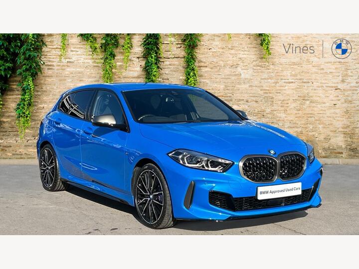 BMW 1 Series 2.0 M135i Auto XDrive Euro 6 (s/s) 5dr BMW 1 Series 2.0 M135i Auto XDrive Euro 6 (s/s) 5dr