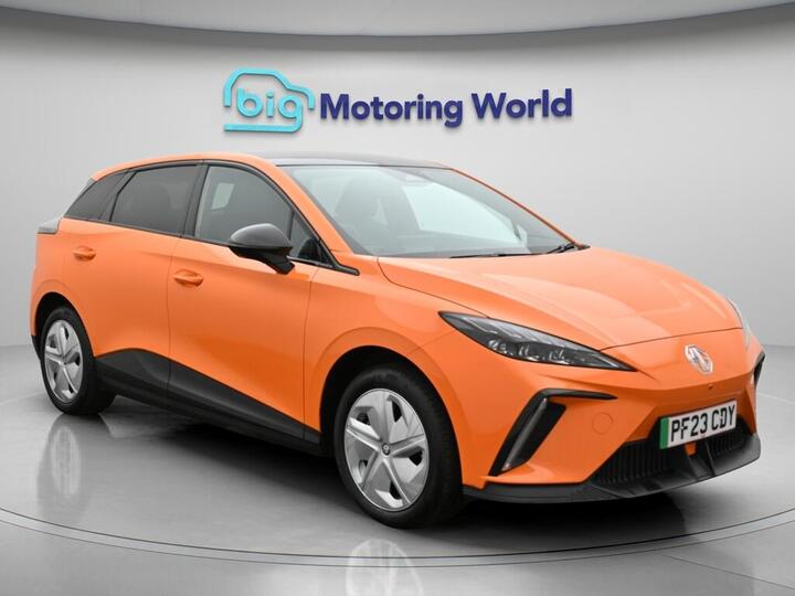 MG MG4 64kWh Trophy Long Range Auto 5dr