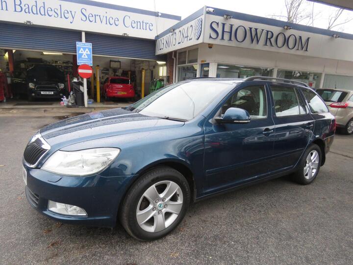 Skoda Octavia 1.4 TSI Elegance DSG Euro 5 5dr Skoda Octavia 1.4 TSI Elegance DSG Euro 5 5dr