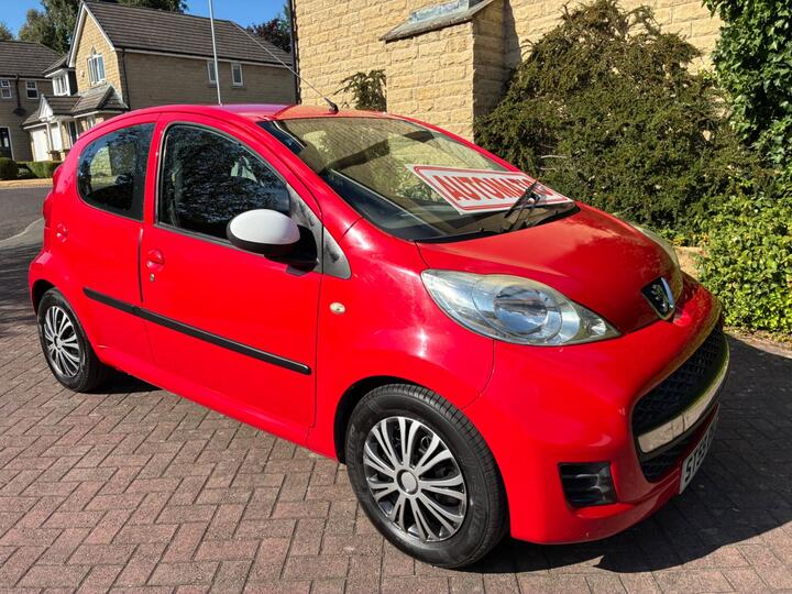 Peugeot 107 1.0 12V Urban 2 Tronic Euro 4 5dr