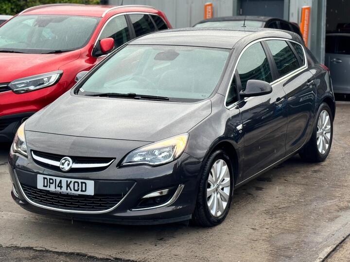 Vauxhall Astra 2.0 CDTi Elite Auto Euro 5 5dr