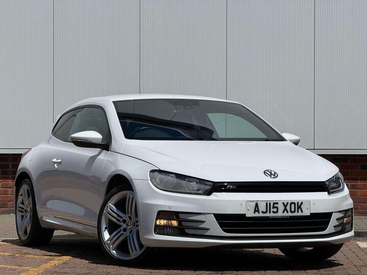 Volkswagen SCIROCCO 2.0 TDI BlueMotion Tech R-Line DSG Euro 6 (s/s) 3dr