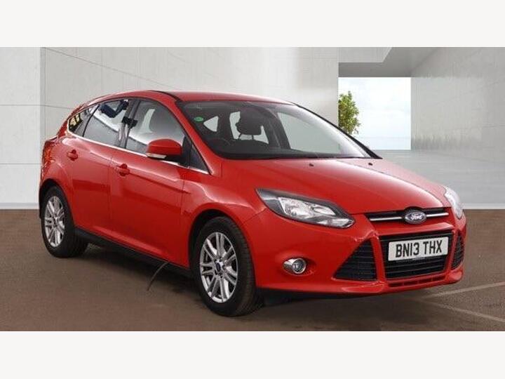 Ford Focus 1.0T EcoBoost Titanium Euro 5 (s/s) 5dr