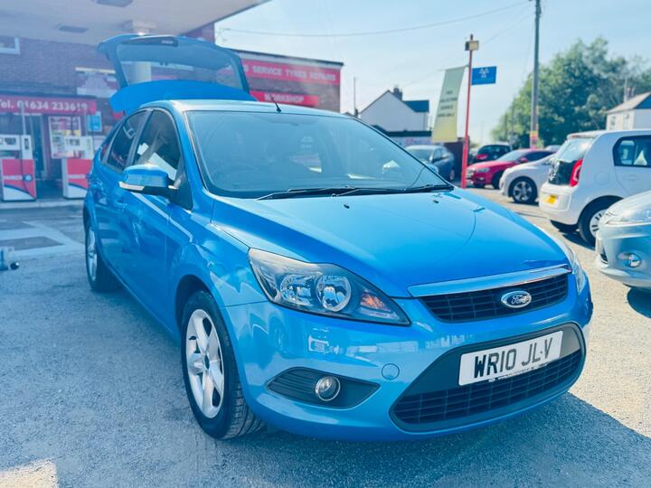 Ford Focus 1.6 Zetec 5dr