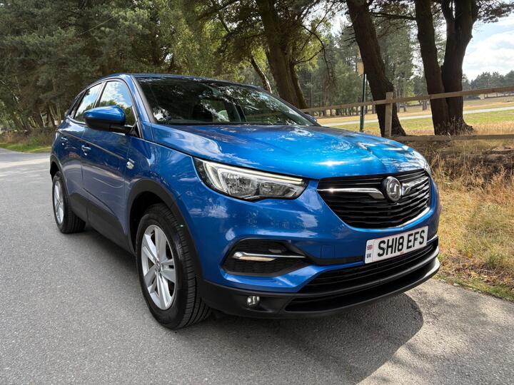Vauxhall Grandland X 1.6 Turbo D BlueInjection SE Euro 6 (s/s) 5dr
