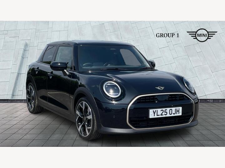 MINI Hatch 1.5C Exclusive Steptronic Euro 6 (s/s) 5dr
