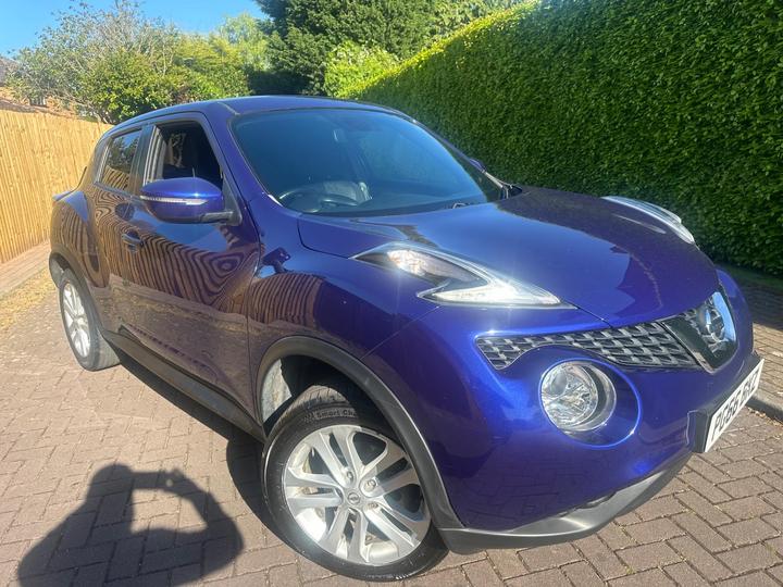 Nissan Juke 1.6 N-Connecta XTRON Euro 6 5dr