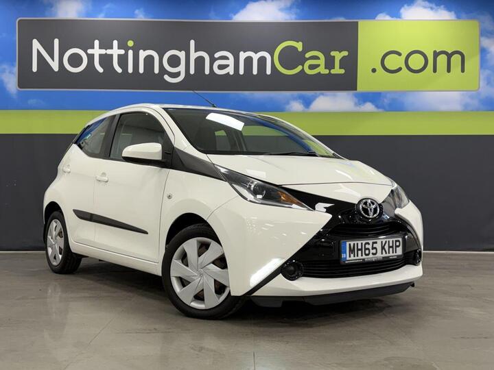 Toyota AYGO 1.0 VVT-i X-play X-shift Euro 5 5dr Euro 5