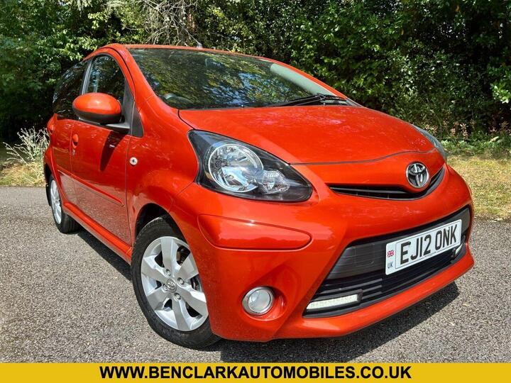 Toyota AYGO 1.0 VVT-i Fire Euro 5 5dr