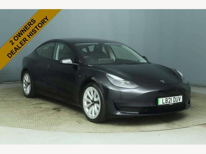 Tesla Model 3 Standard Range Plus Auto RWD 4dr
