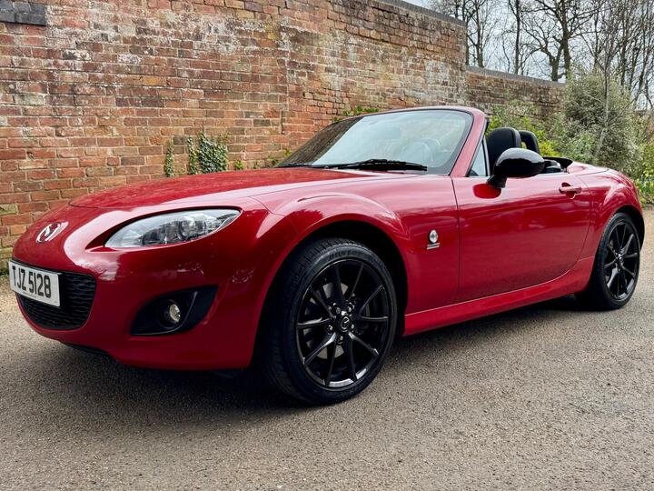 Mazda MX-5 2.0i Sport Black Roadster Euro 5 2dr